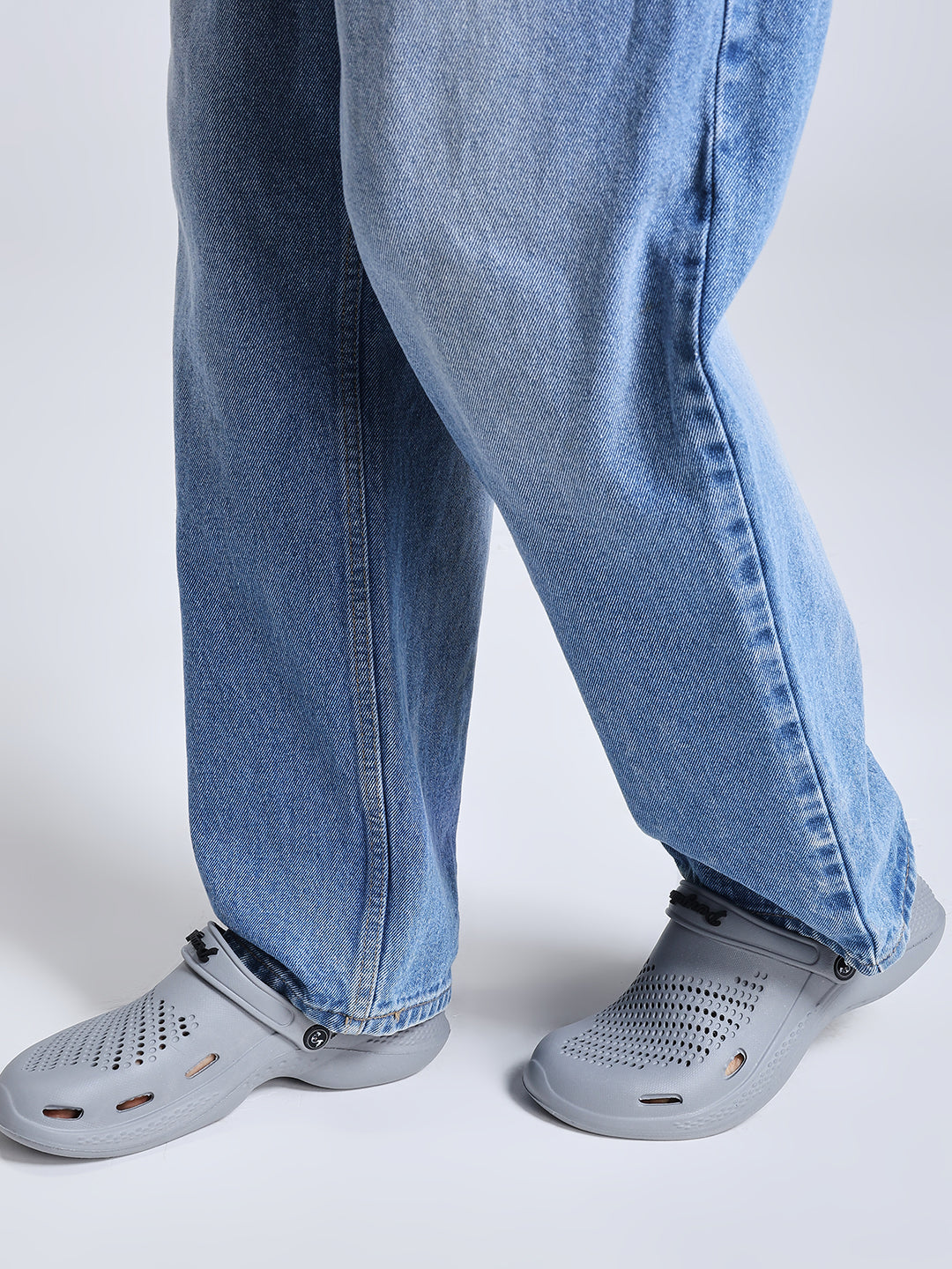 Penguin Glide Grey