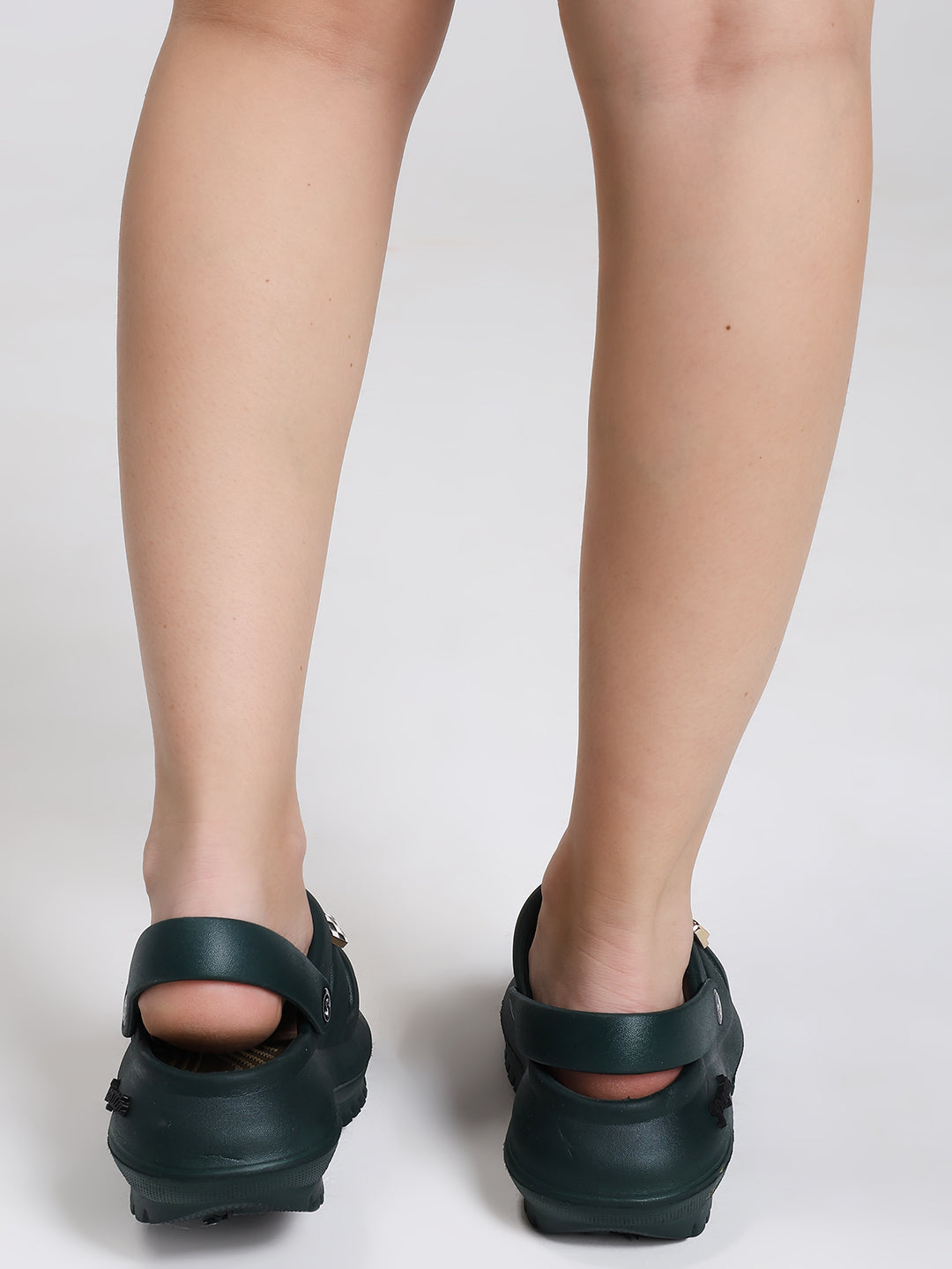 Penguin Flurry Black