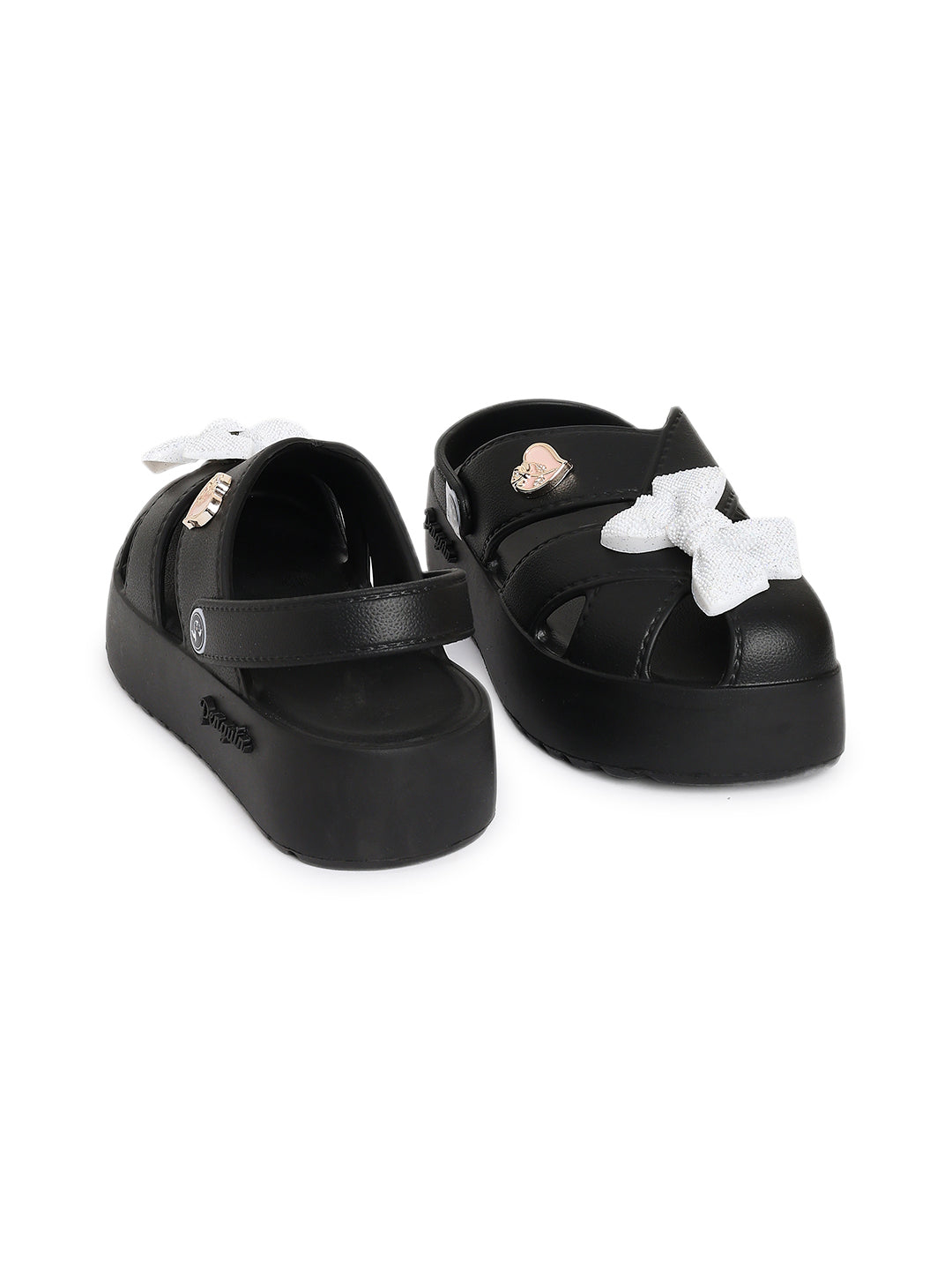 Penguin Petal Black