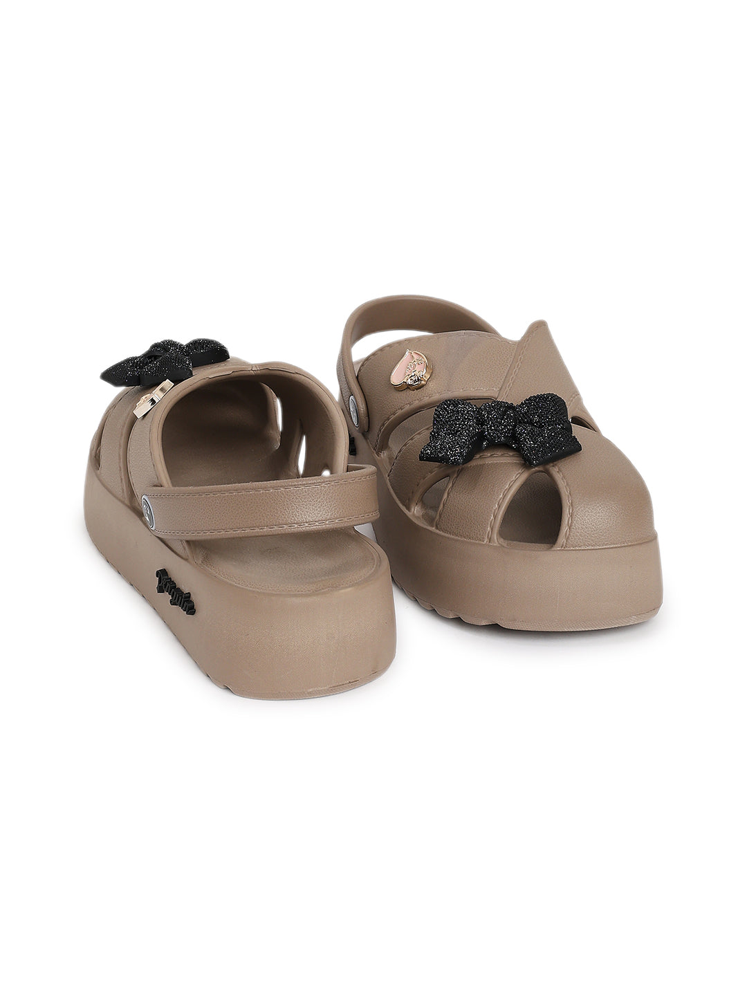 Penguin Petal Brown