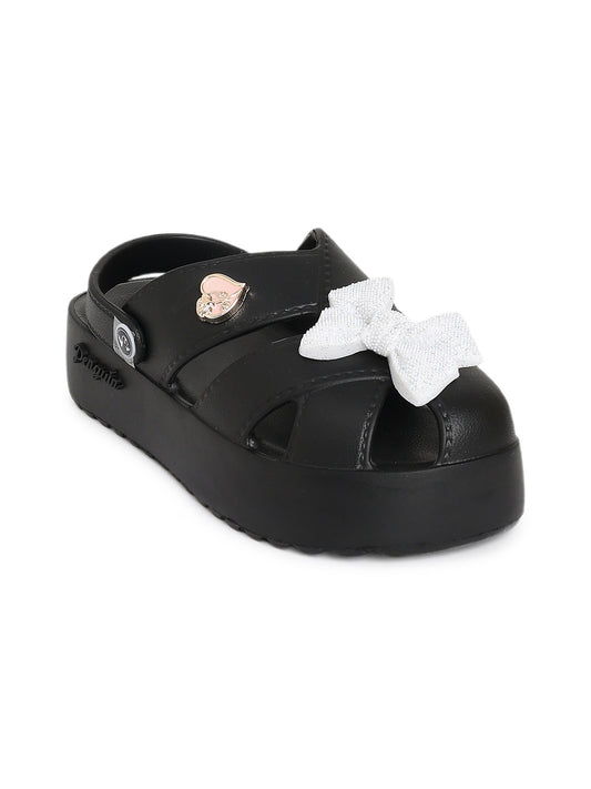 Penguin Petal Black